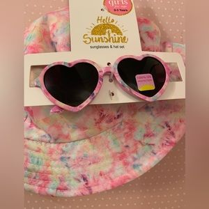 Girls sun bucket hat & sunglasses-100% UV protection. Heart 💜 shape tie dye